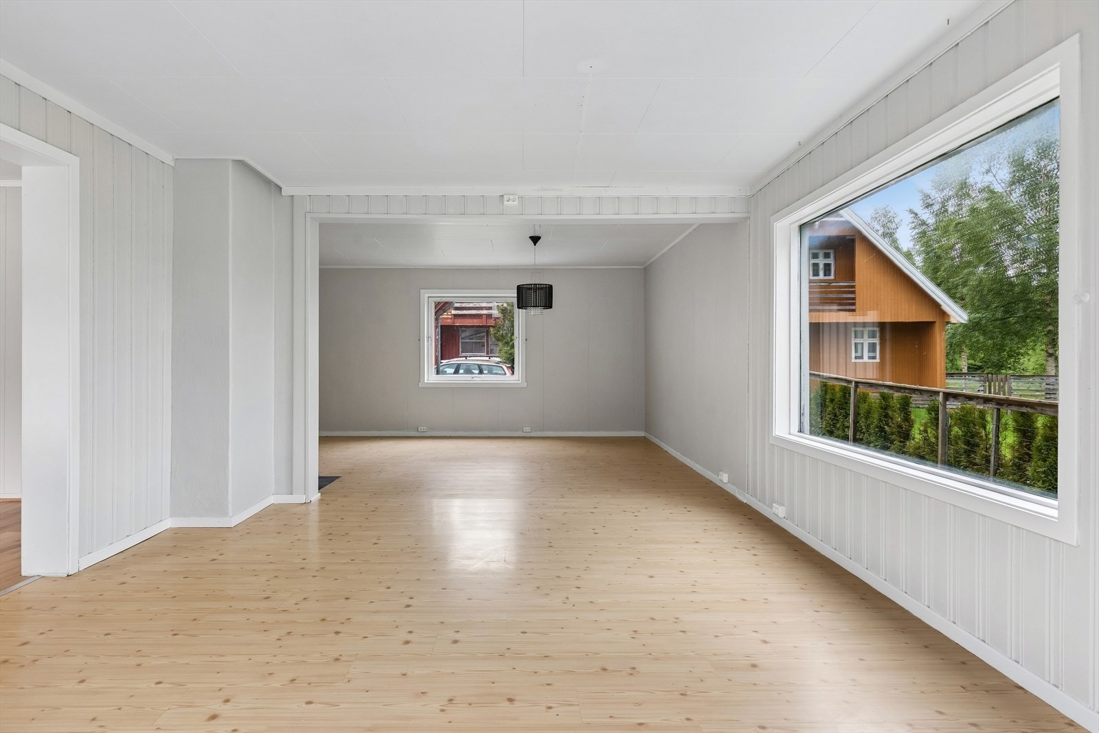 Lys og trivelig stue. Galleribilde