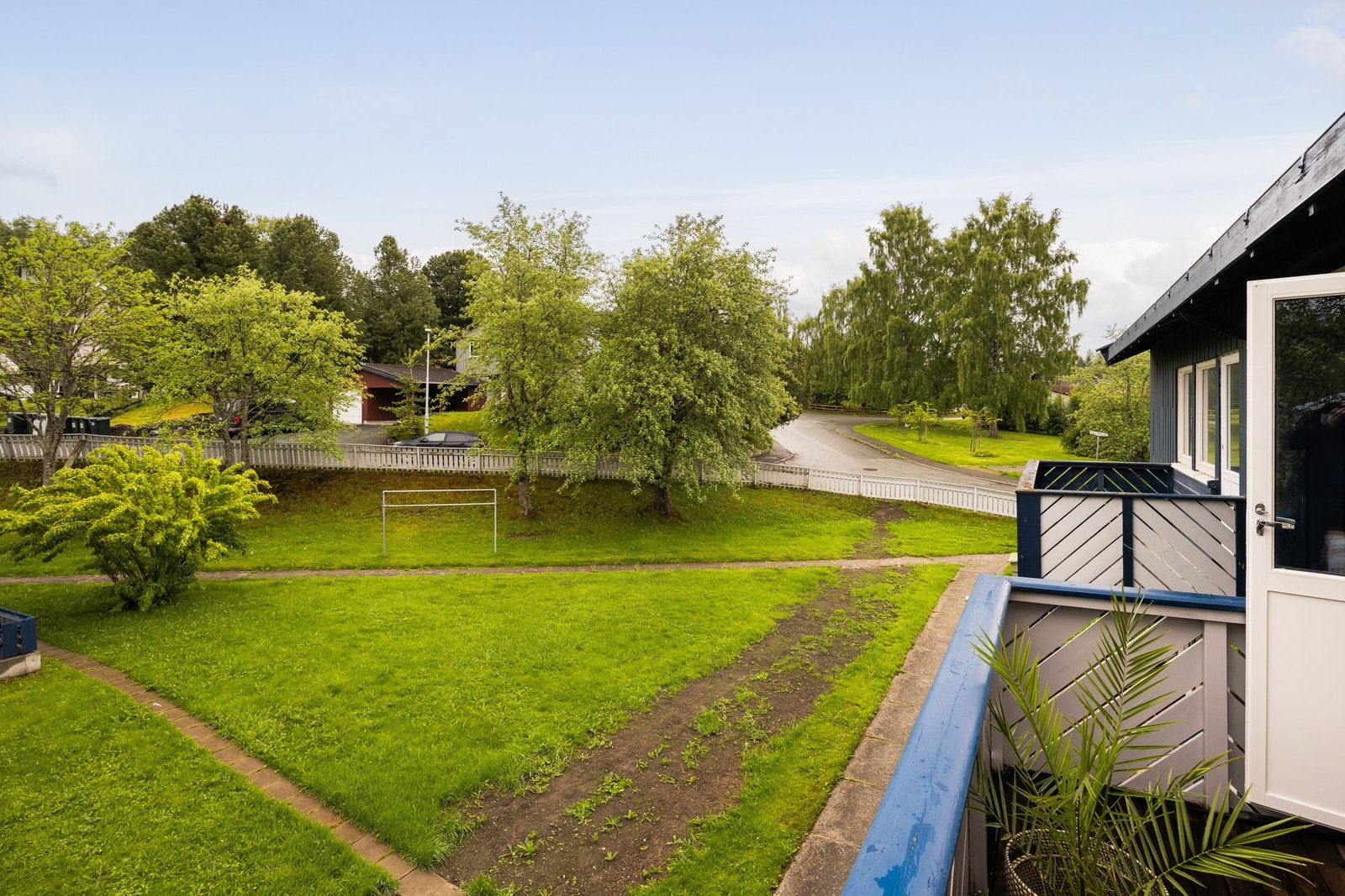 Utsikt fra balkong. Galleribilde