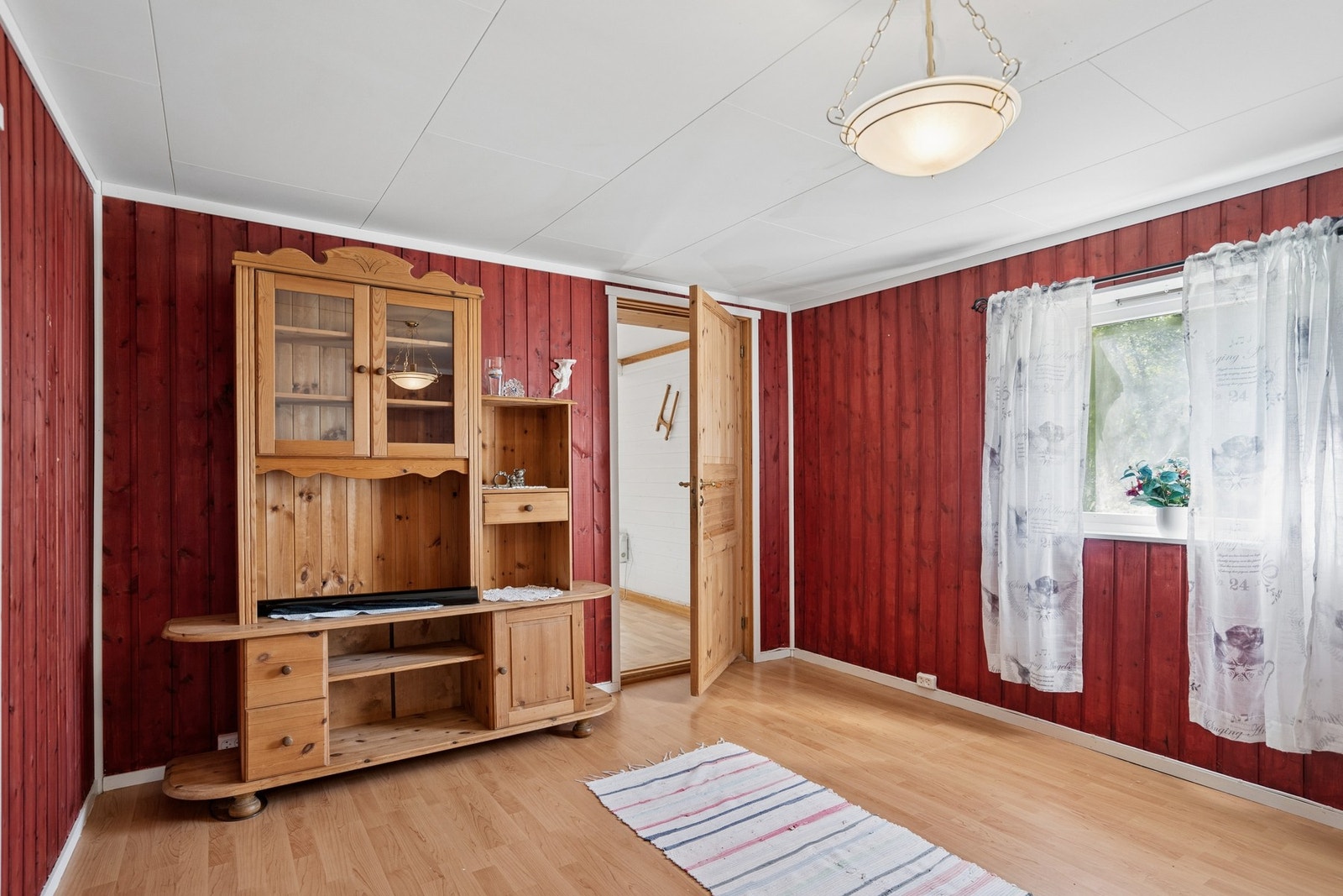 Innredet rom i kjelleren. Galleribilde