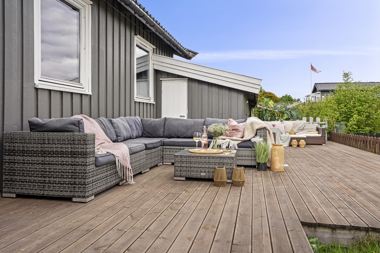 Romslig og fin platting. Galleribilde