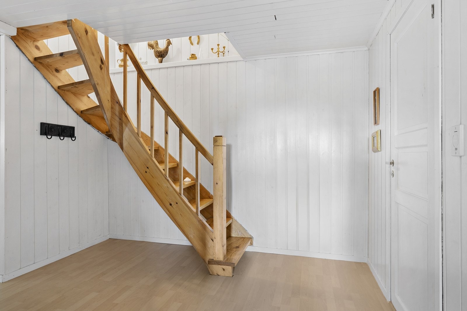 Trapp ned til kjelleretasjen. Galleribilde
