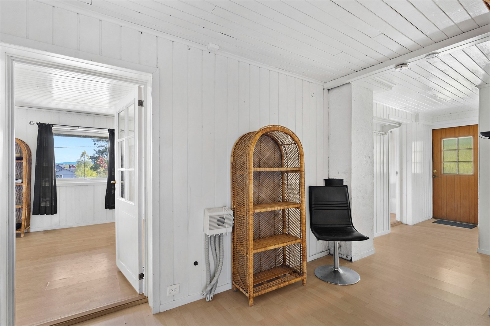 Gang i kjelleretasjen. Galleribilde