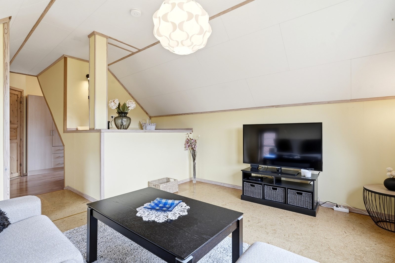 Loftstue (evt. soverom) Galleribilde