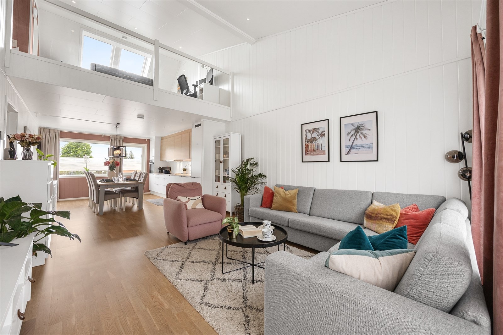 Leiligheten varmes opp med vannbåren gulvvarme, og er derfor energieffektiv. Galleribilde