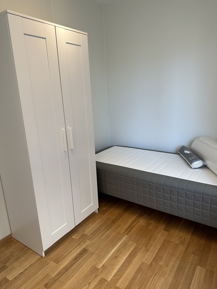 Rom nr 5, 8200kr Galleribilde