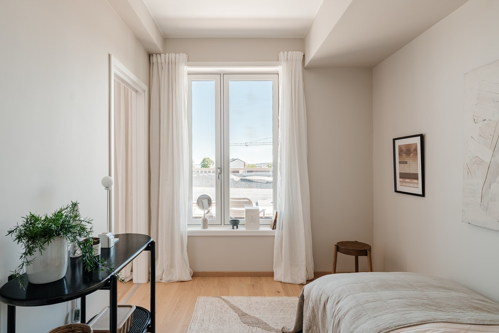 Rommet egner seg godt som barnerom, gjesterom eller hjemmekontor. Galleribilde