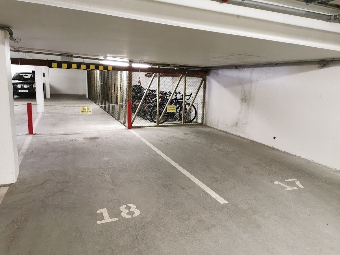 Gjesteparkeringer Galleribilde