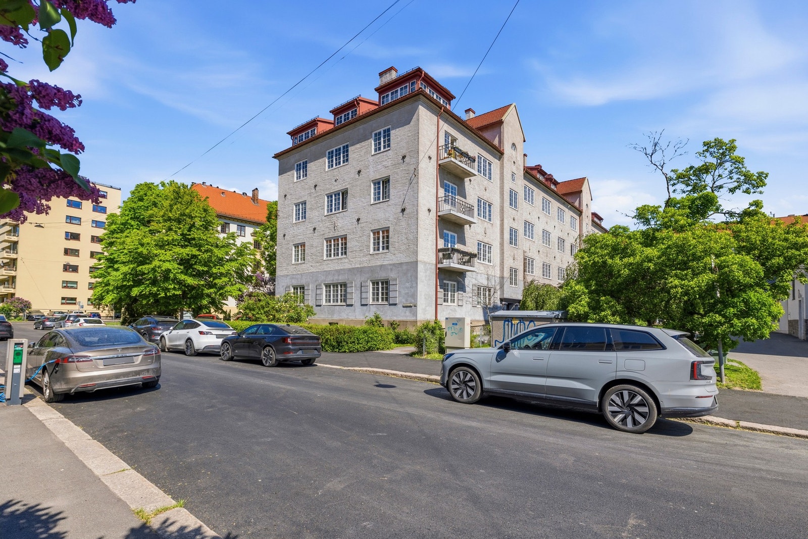 Parkeringsplass fordeles etter venteliste. Galleribilde