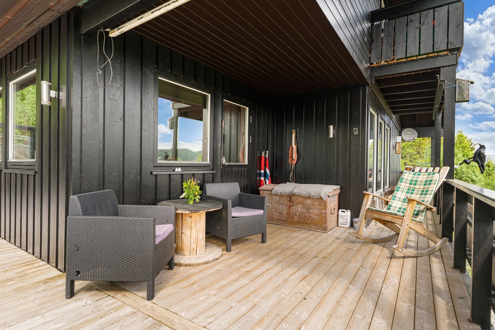 God plass til ønsket utemøblement. Galleribilde