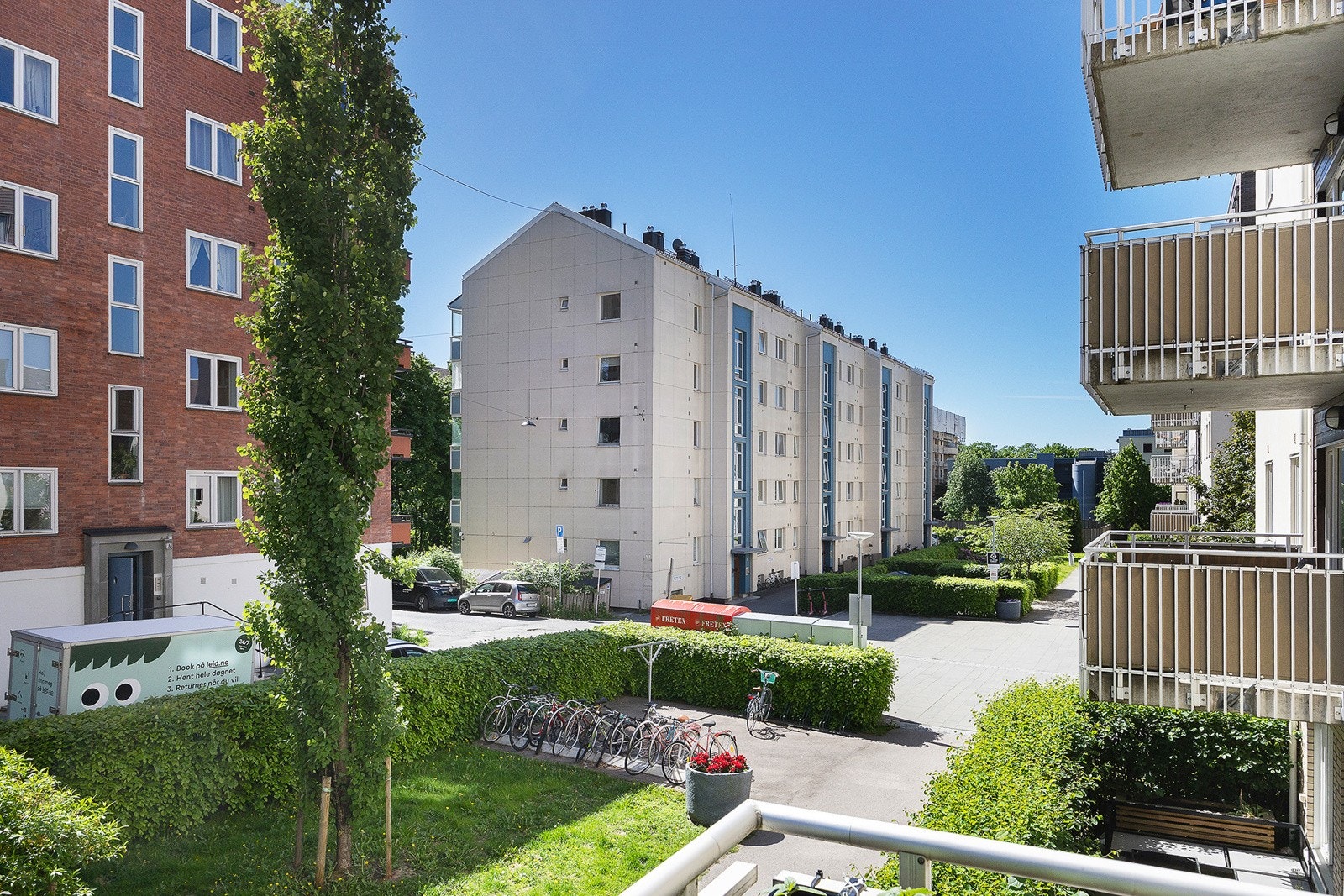 Utsikt fra balkong Galleribilde