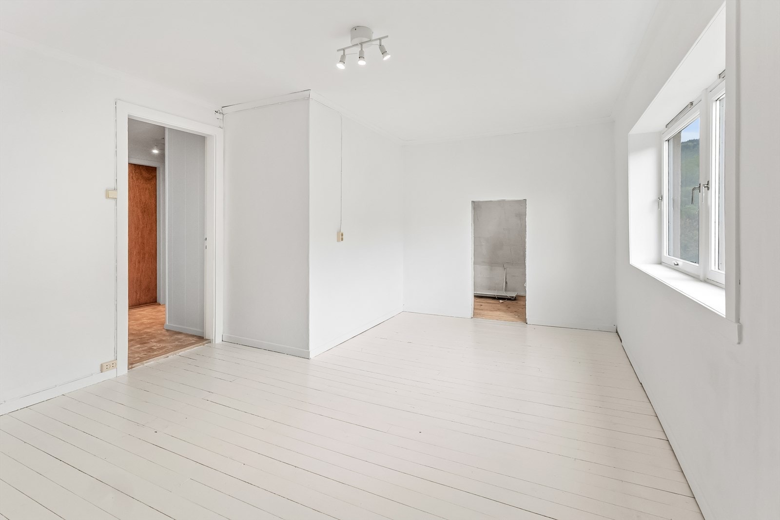 Stort soverom/ hovedsoverom med kott. Galleribilde