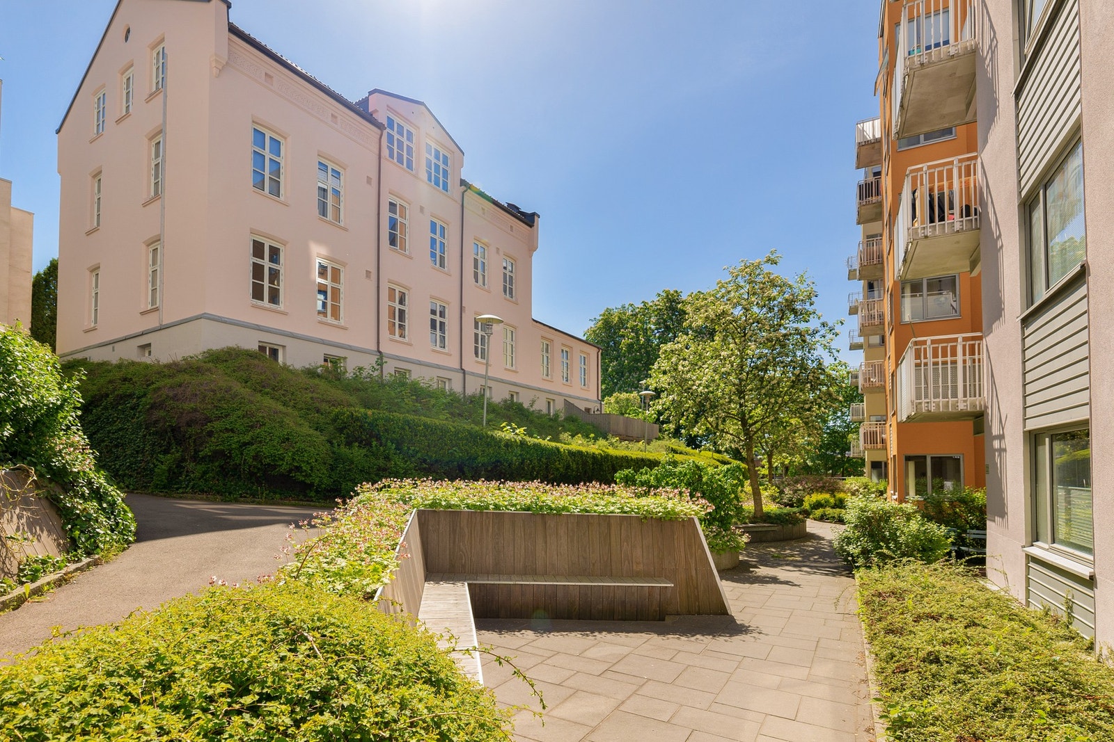 Her bor man i et veldrevet sameie i en skjermet oase rett ved Aleksander Kiellands plass. Galleribilde