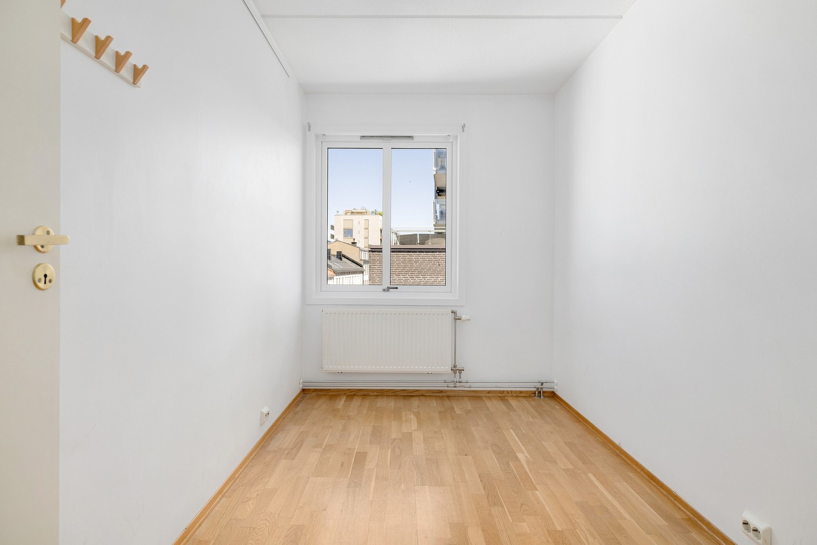 Soverom ll. Galleribilde