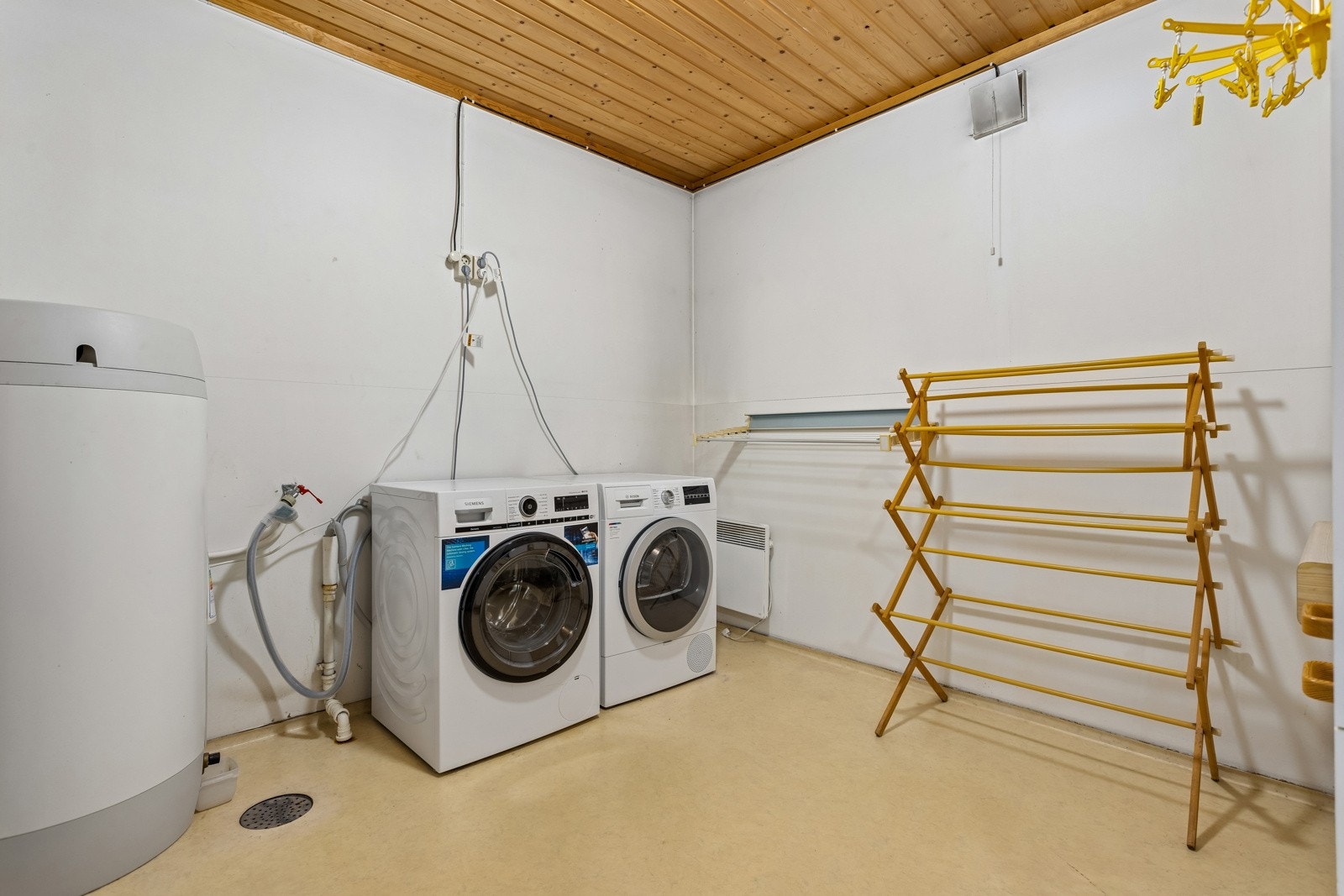 Stort vaskerom Galleribilde