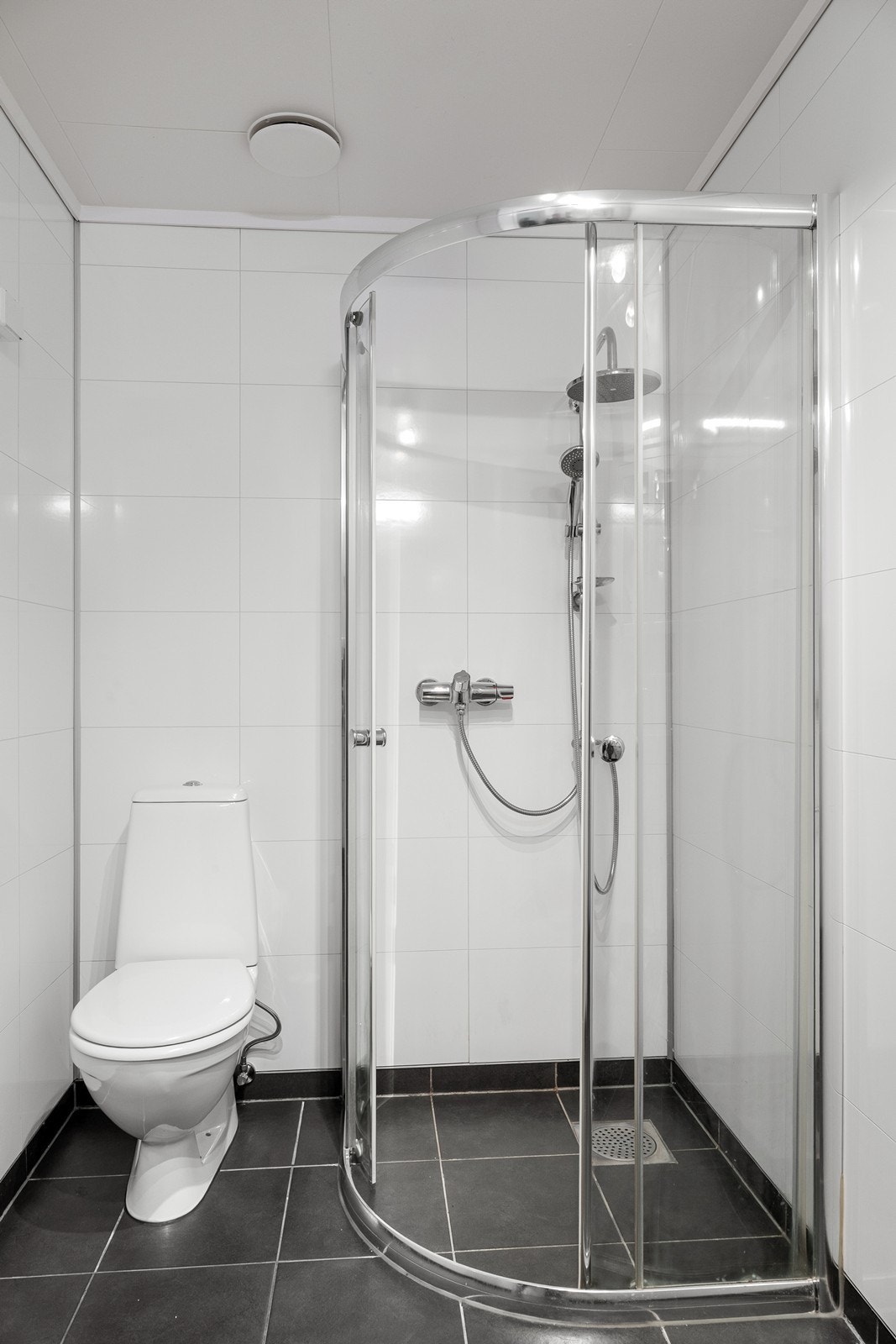 Badet Galleribilde