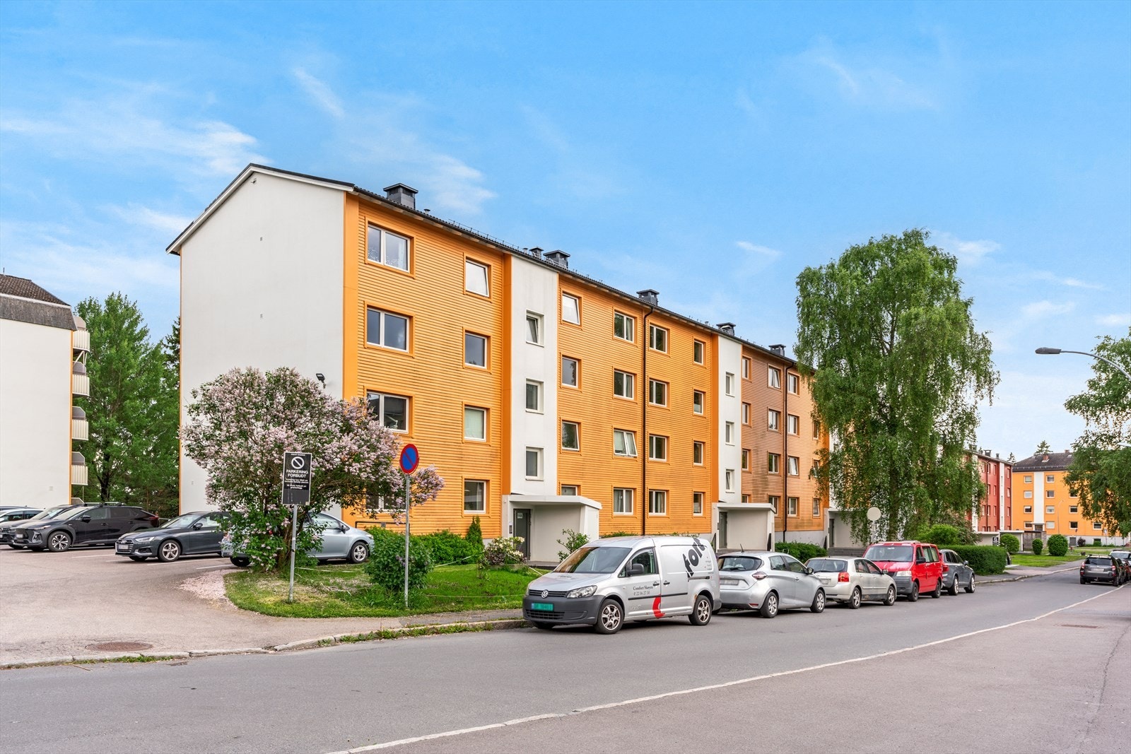 Et hyggelig inngangsparti ønsker deg velkommen. Galleribilde