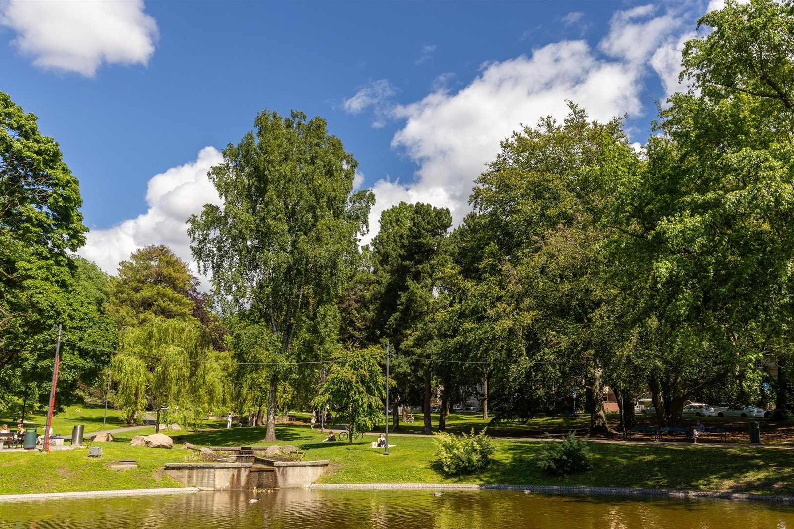 Flere flotte grønne lunger og parker i umiddelbar nærhet - her fra St. Hanshaugen Galleribilde