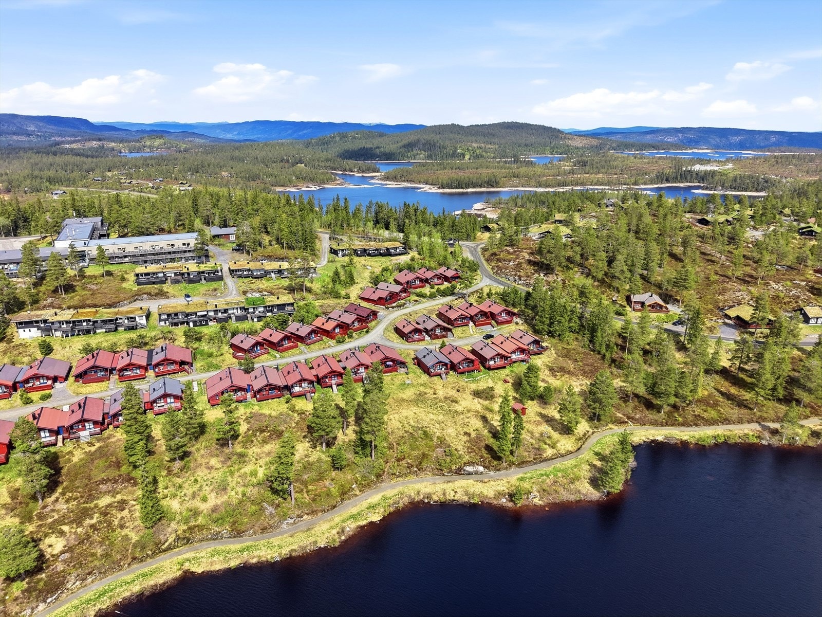 Fagerfjell er kjent for sine gode skimuligheter, med et stort nettverk av preparerte langrennsløyper. Galleribilde