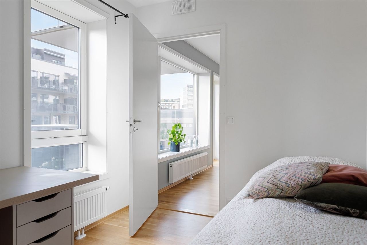 Boligen har to gode soverom og egner seg godt for par, familie eller venner. Galleribilde