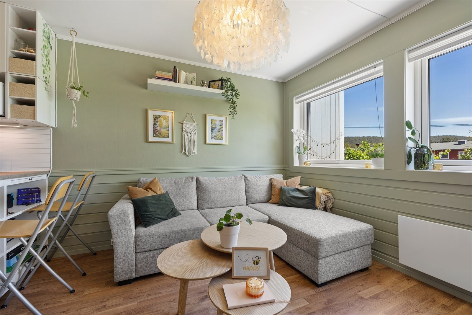 Stuedel med plass til sofa. Galleribilde