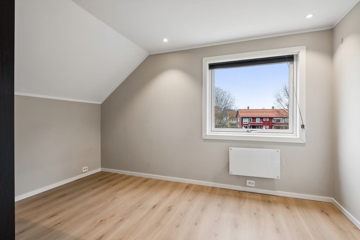 Oppvarming med panelovn Galleribilde