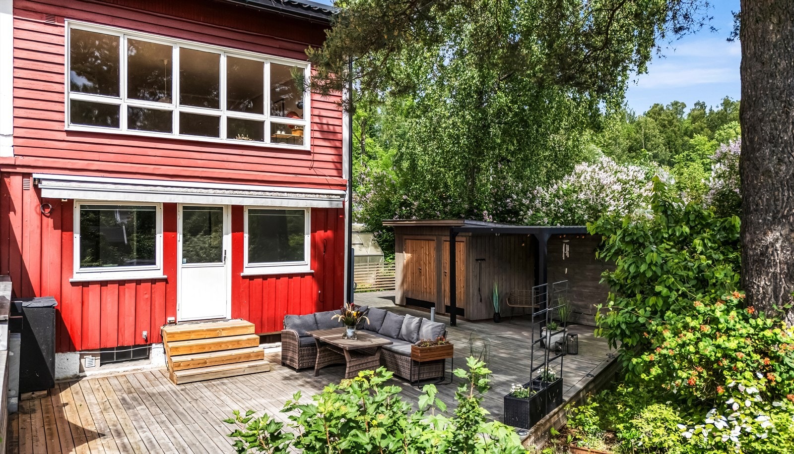 Velkommen til Hagabråten 39 presentert av Eiendomsmegler Kristoffer Stormfelt v/Aktiv Eiendomsmegling.
Fotograf: Håvard Rognli. Galleribilde