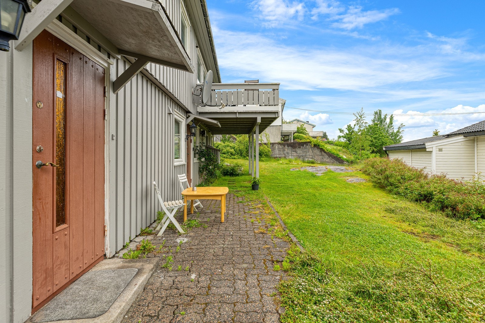 Egen inngang til hybel og hoveddel Galleribilde