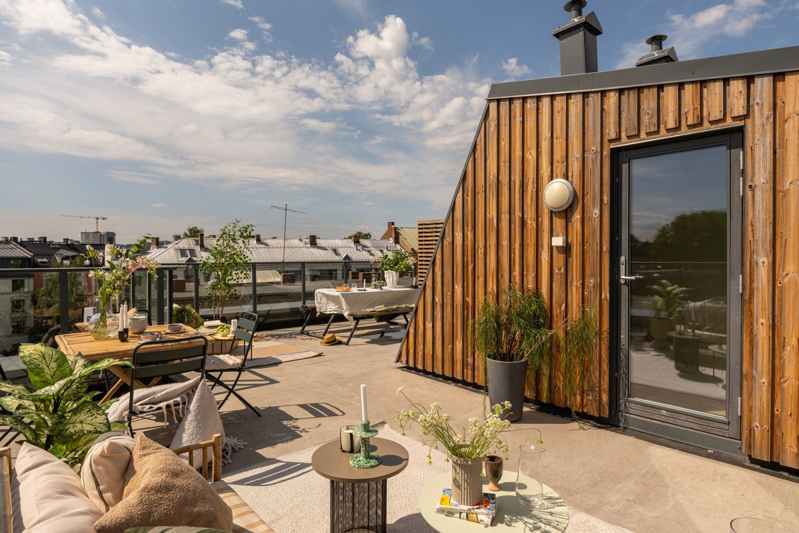 Her har du din egen private takterrasse på hele 45m². Galleribilde