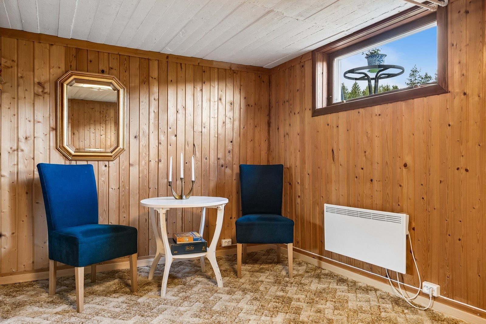 Kjellerstue/hobbyrom. Rommet er ikke omsøkt. Galleribilde