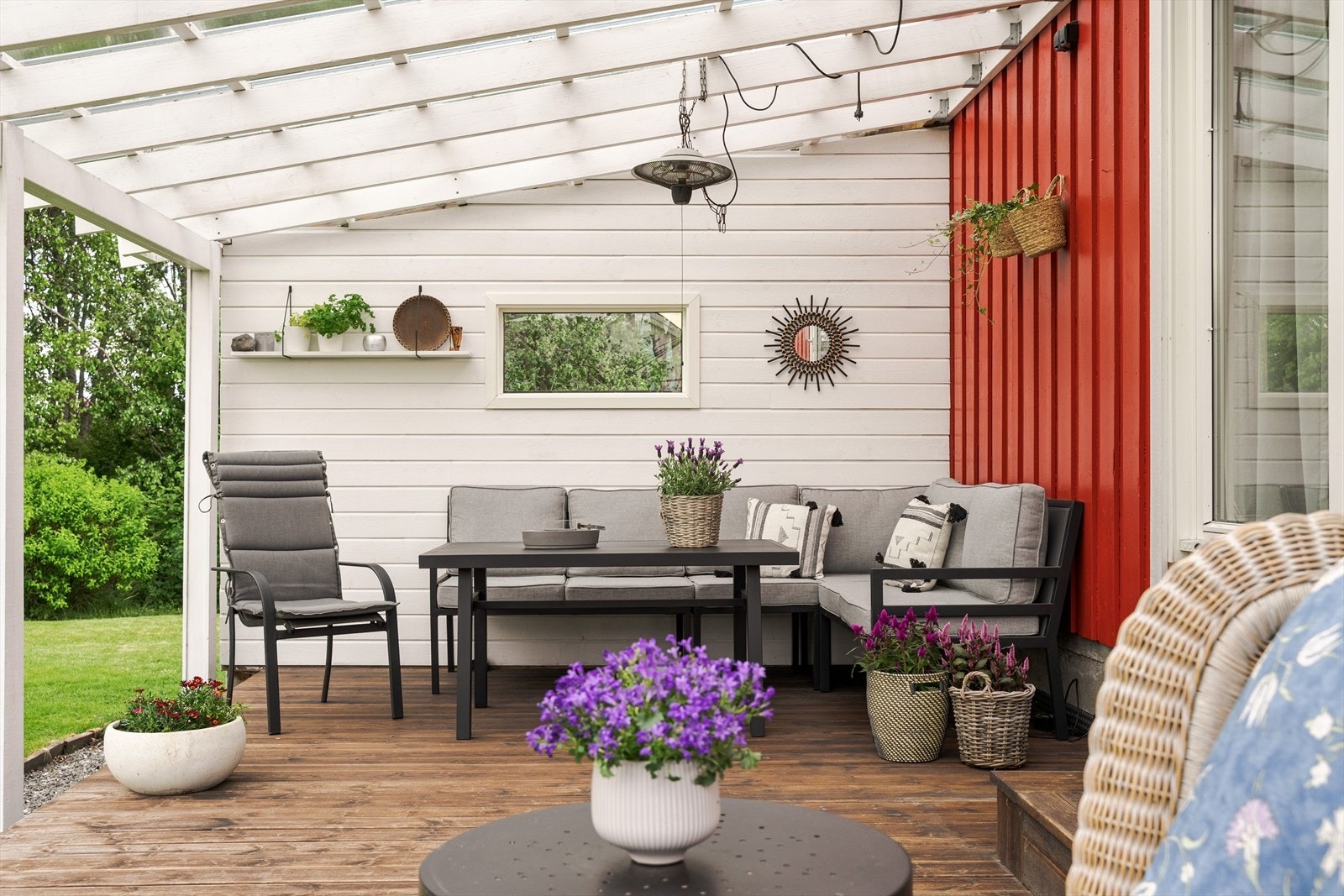 Terrassen og takoverbygget er satt opp i 2016, og vurdert til TG1 av takstmann. Galleribilde