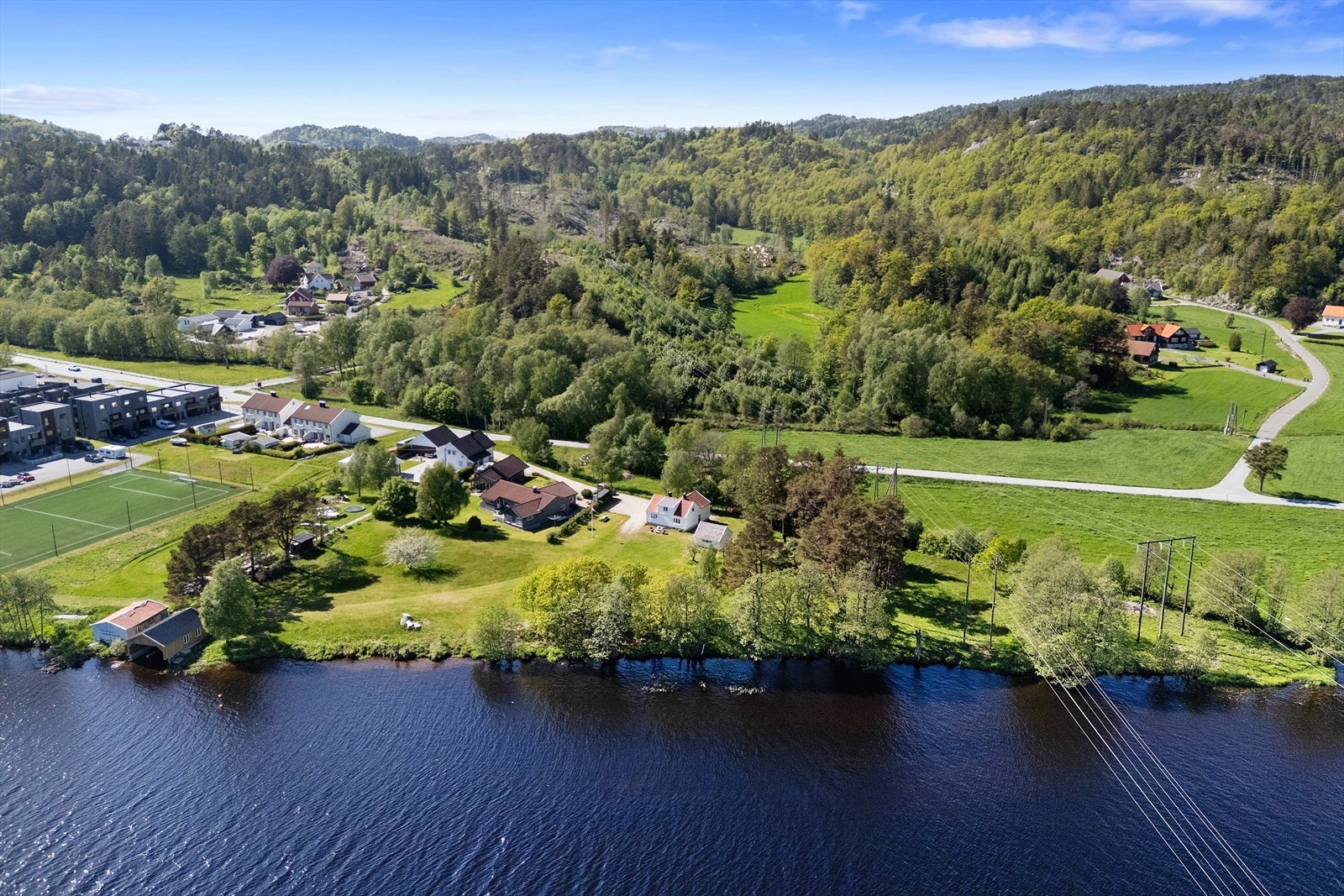 Området byr på gode turmuligheter i nærheten av skog og mark. Galleribilde