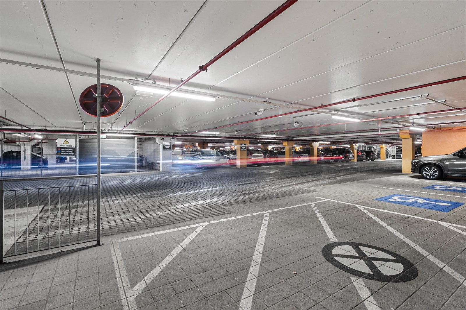 Garasjeanlegg Galleribilde