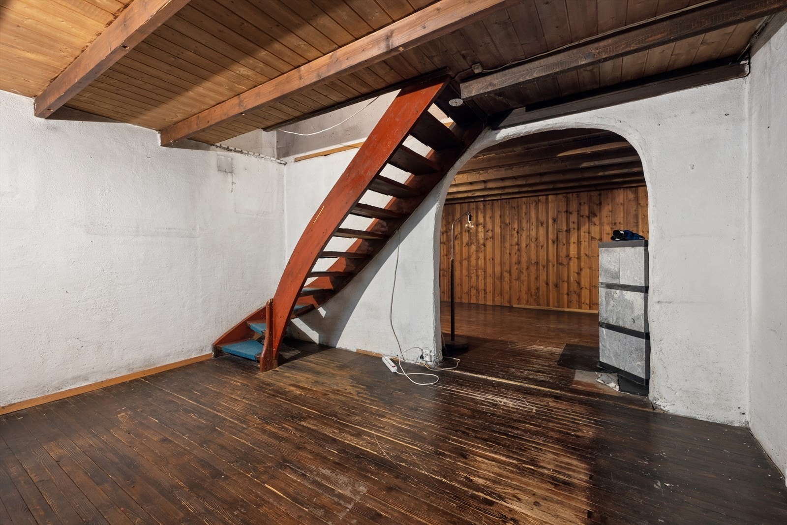Trappa ned til kjeller. Galleribilde