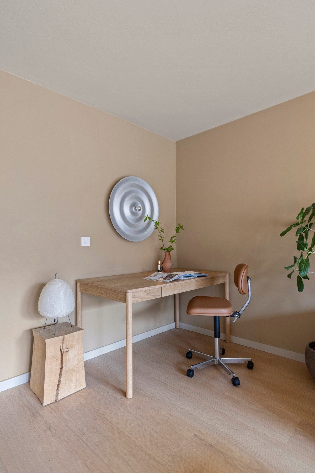 God plass til skrivebord. Galleribilde