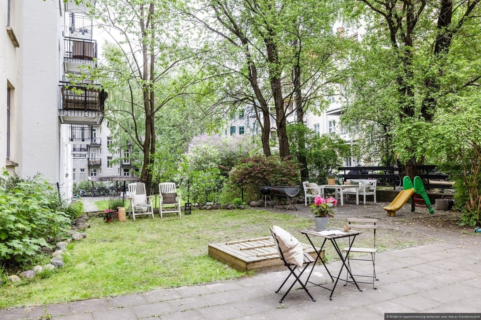 Sameiet har en hyggelig bakgård. Galleribilde