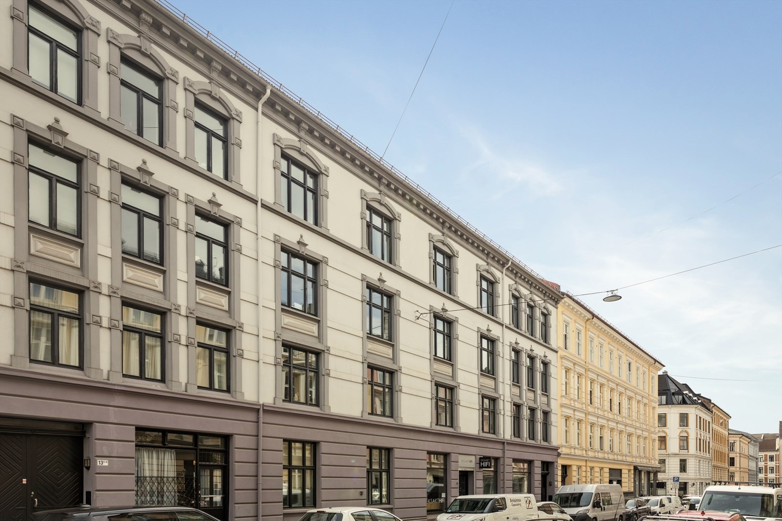 Fasade og din nye gate. Galleribilde