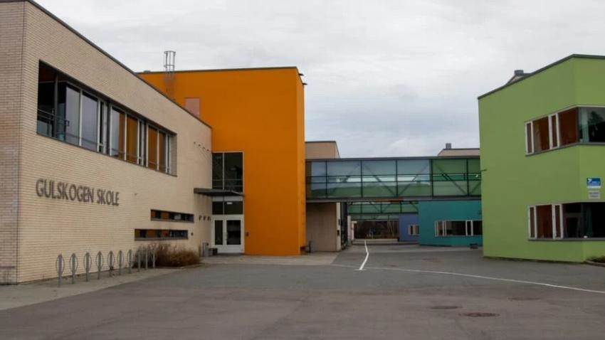 Kun noen hundre meter til barne- og ungdomskole Galleribilde