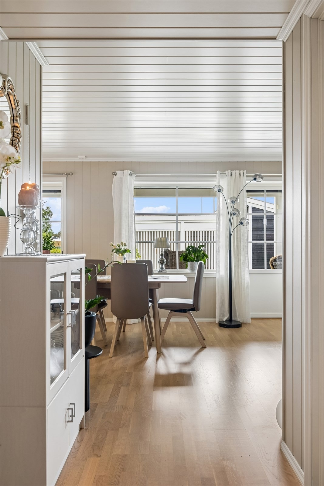 Leiligheten har balansert ventilasjon som sørger for et sunt og behagelig inneklima. Galleribilde