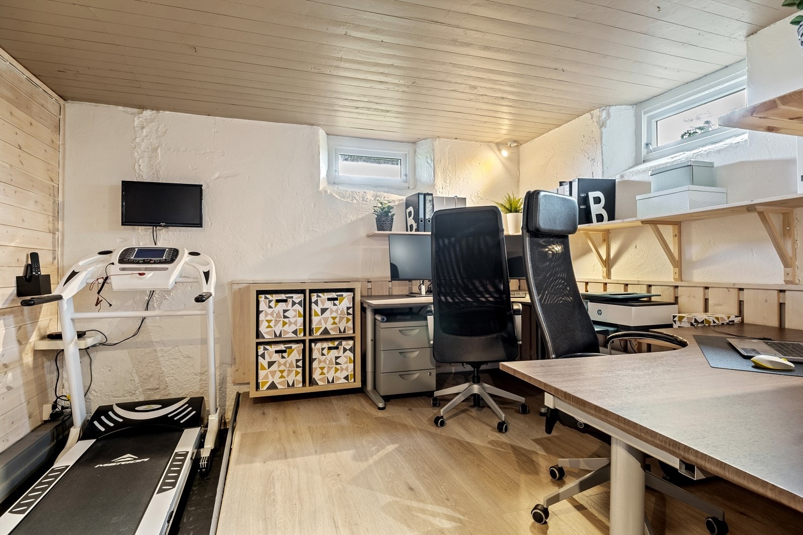 Rommet blir i dag brukt som kontor/trimrom og måler 11 kvm. (Ikke bruksendret. Opprinnelig bod). Galleribilde