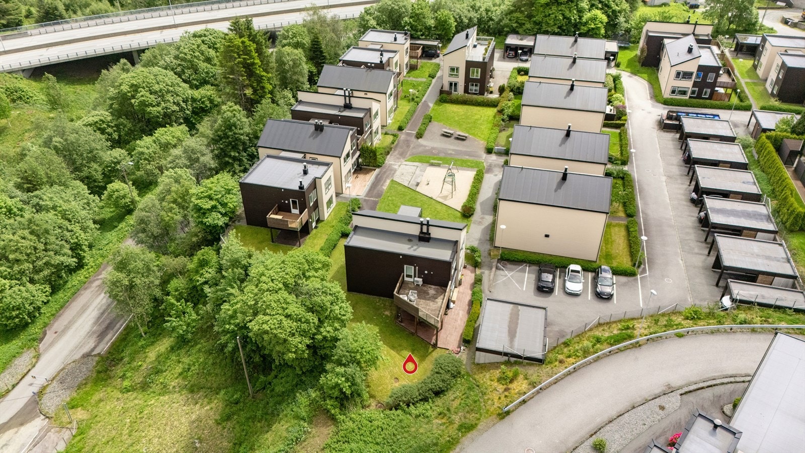 Her får du en attraktiv beliggenhet i et trygt og hyggelig nabolag! Galleribilde