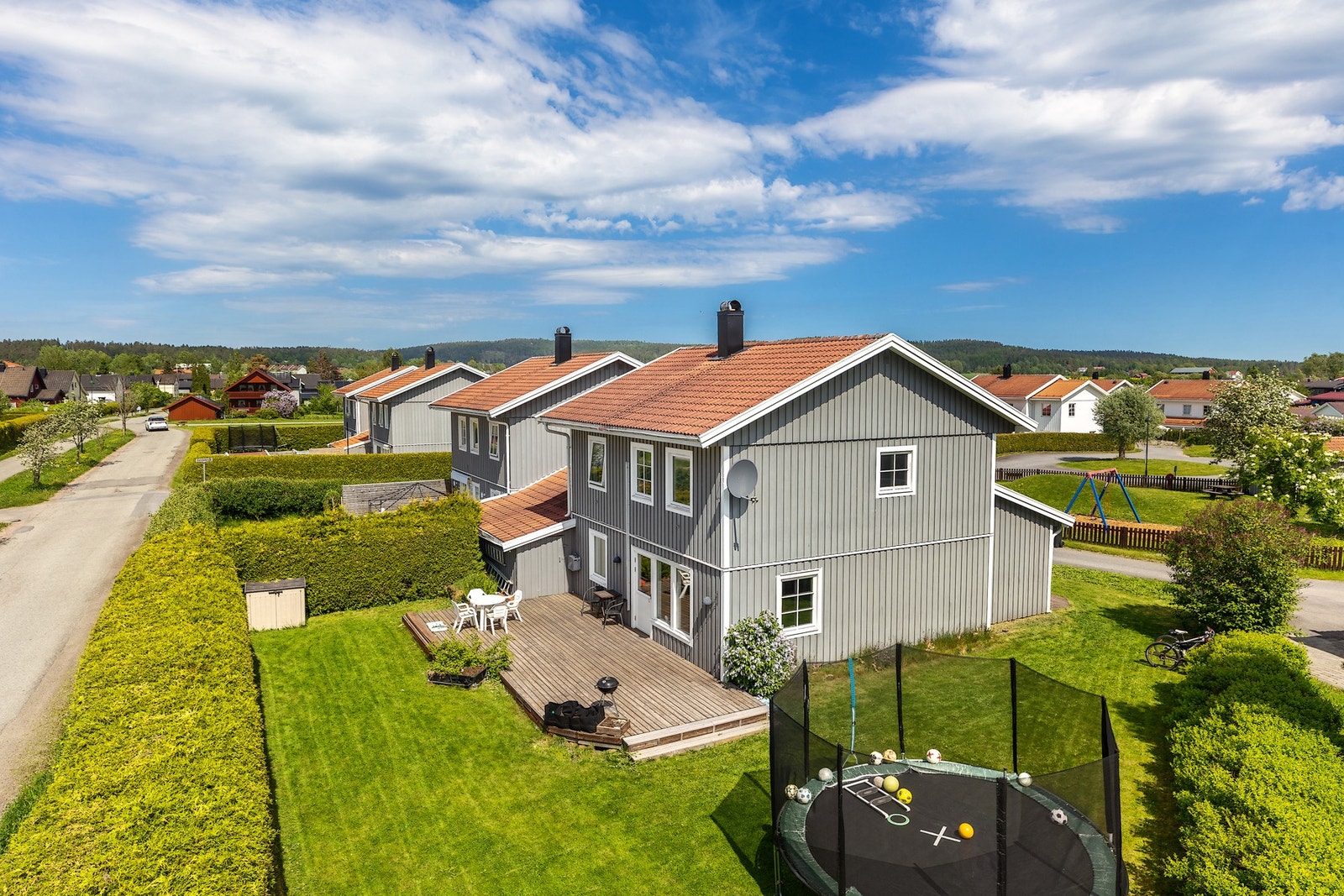 Boligen ligger svært sentralt og barnevennlig til på Spikkestad Galleribilde