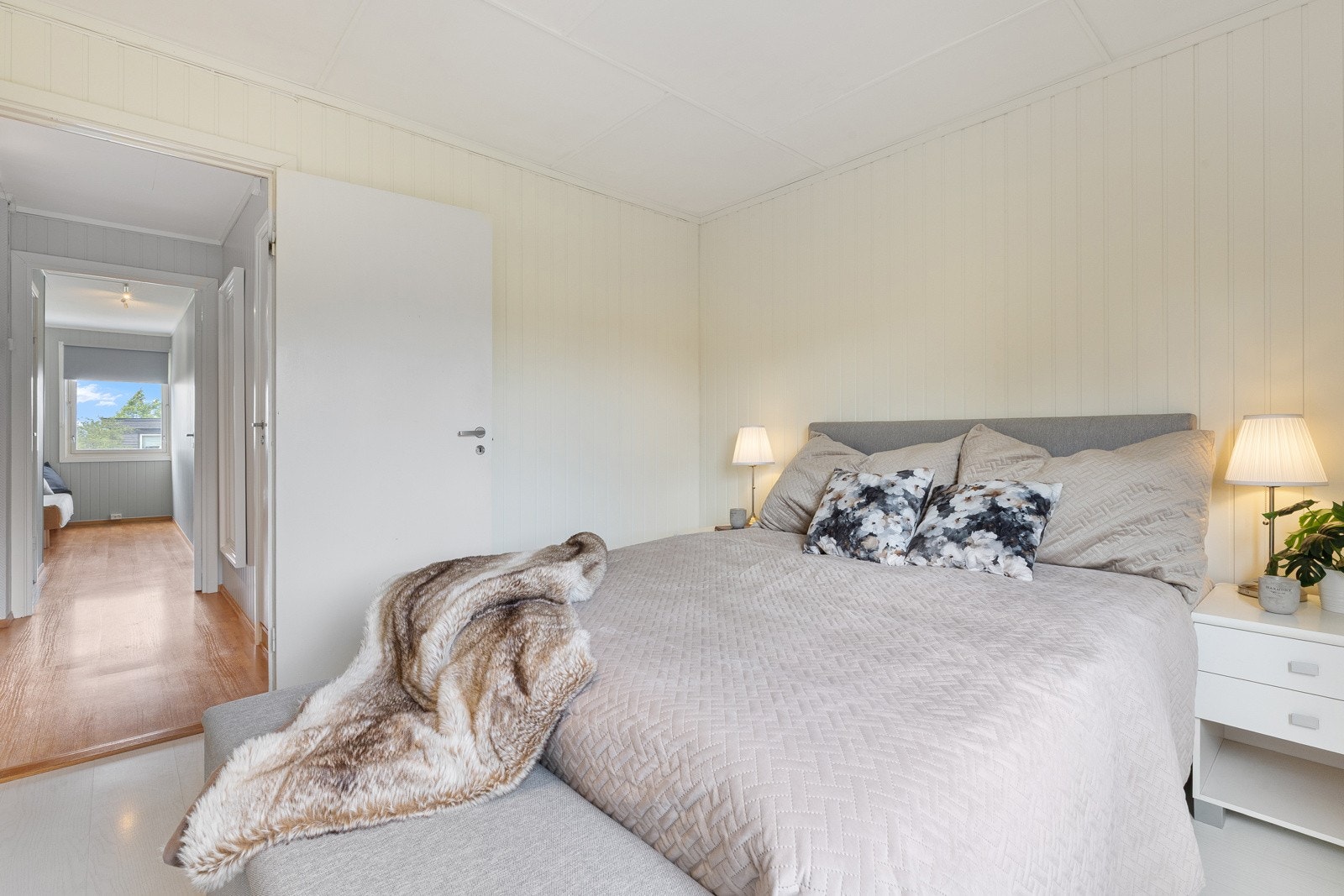 Soverommet har en planløsning som gjør det enkelt å innrede etter egne ønsker og behov. Galleribilde