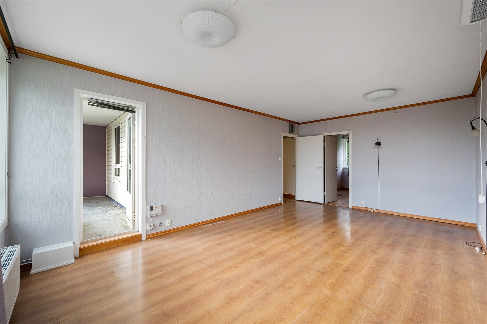 - Stuen strekker seg utover et areal på 23,1 m² - Galleribilde