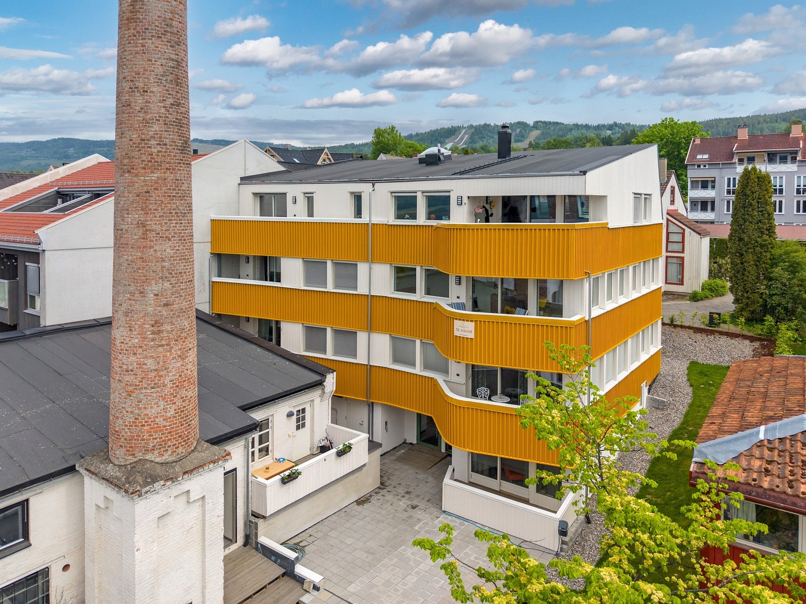 Denne delikate 3-roms endeleiligheten ligger i 3- etasje Galleribilde