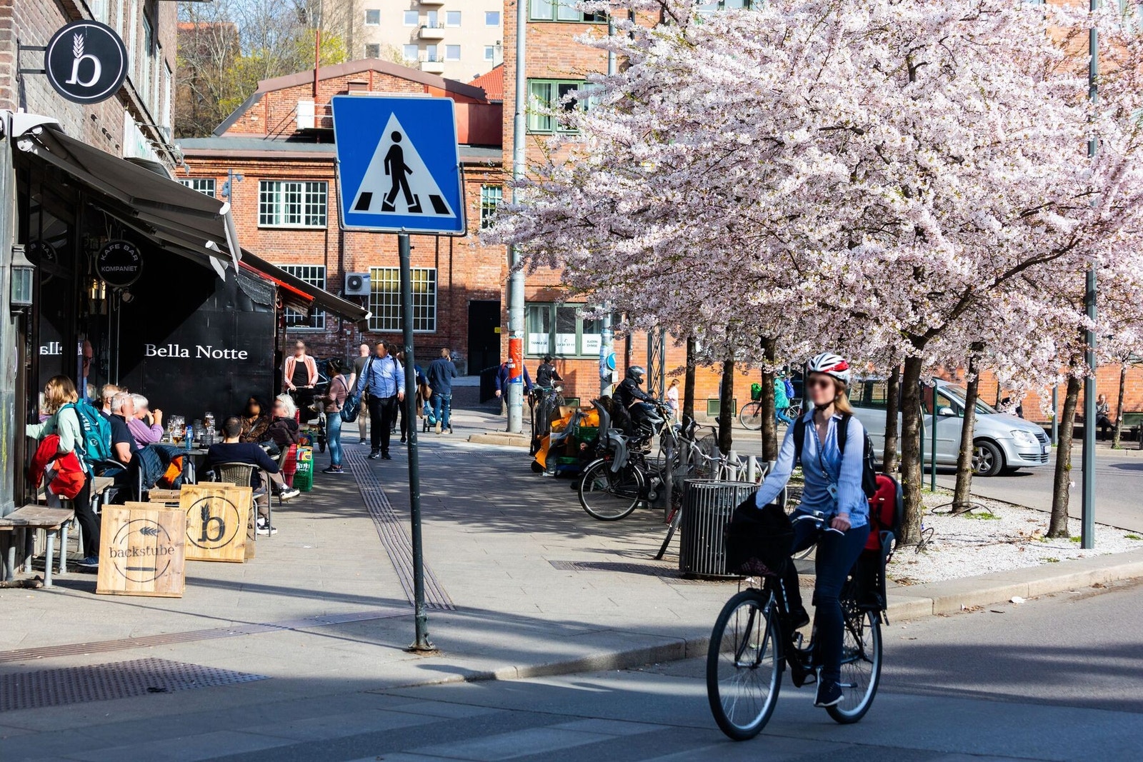Carl Berner plass med svært gode kollektivforbindelser. Galleribilde