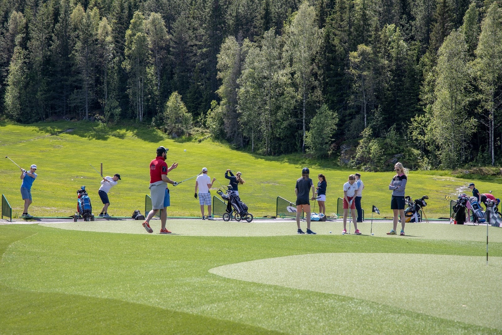 Losby golf med et komplett golfanlegg med høy internasjonal standard. Galleribilde