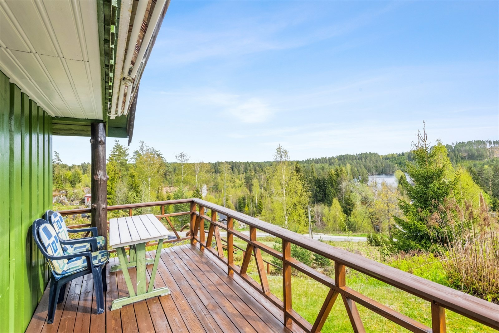 Terrassen på annekset Galleribilde