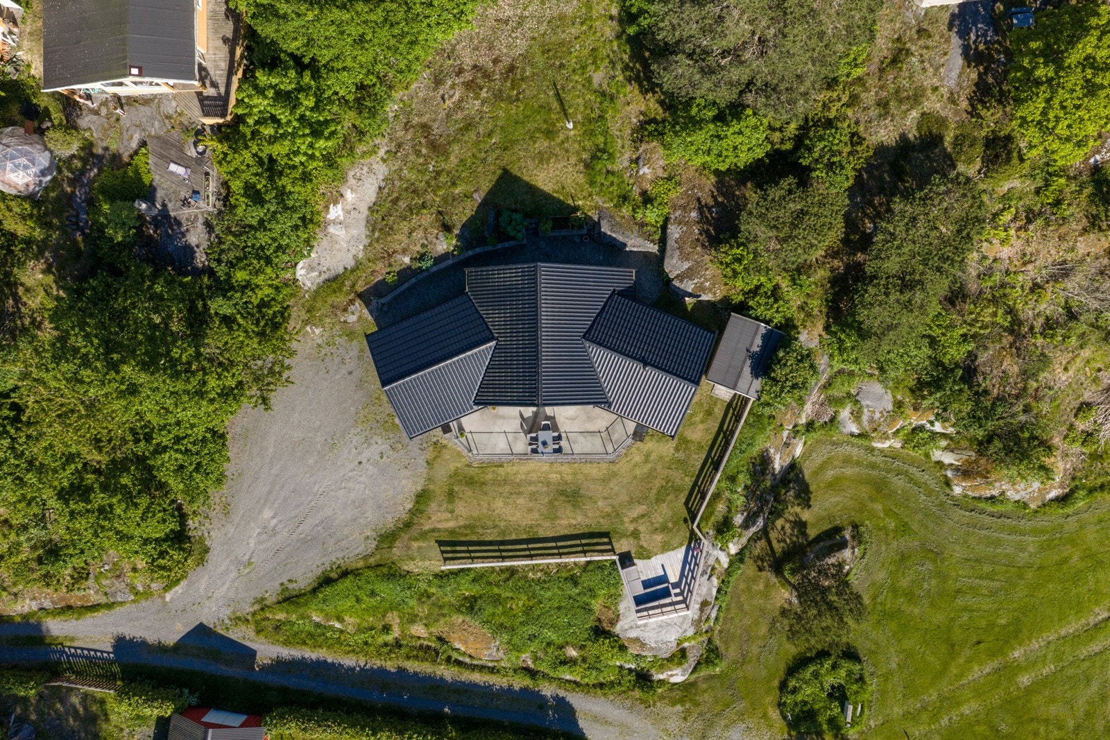 DJI_20260606174454_0427_D-HDR Galleribilde