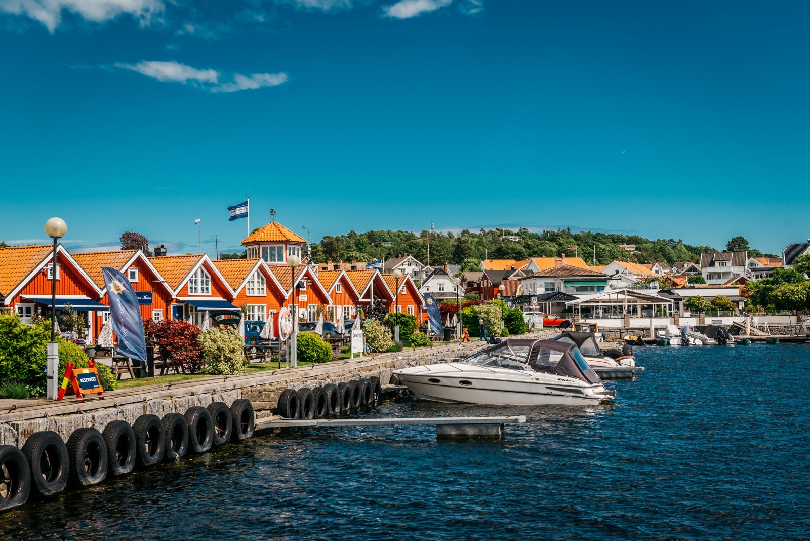 Ta deg en is i havna Galleribilde