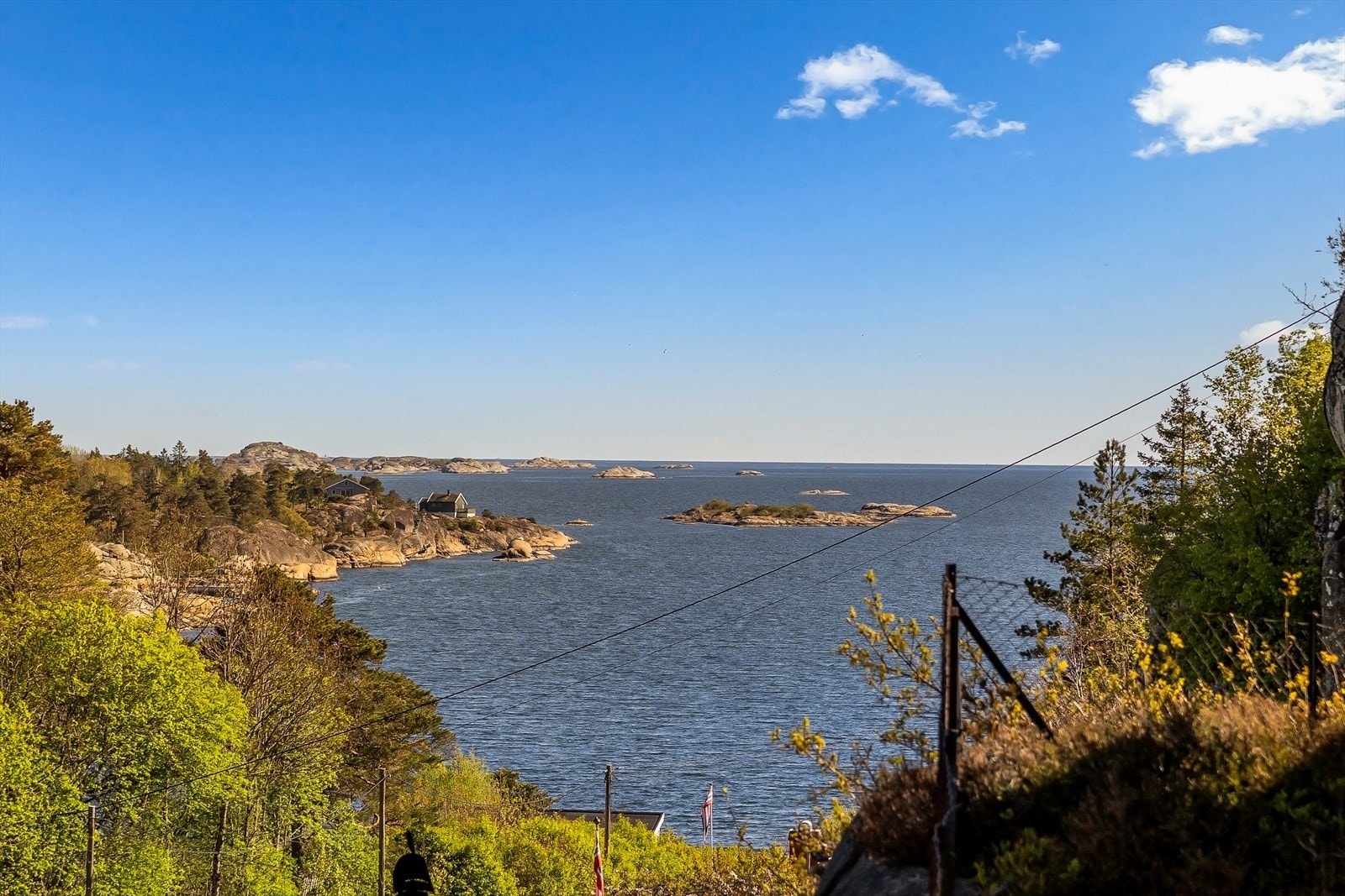 Området byr på et vakkert kystlandskap. Galleribilde